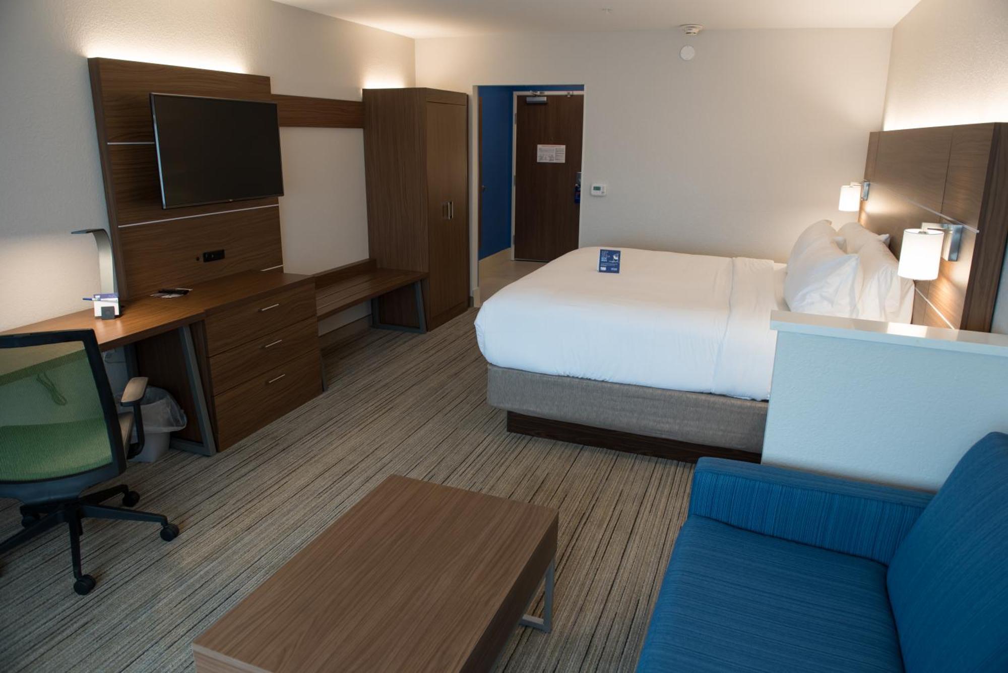 Express & By Ihg East Lansing